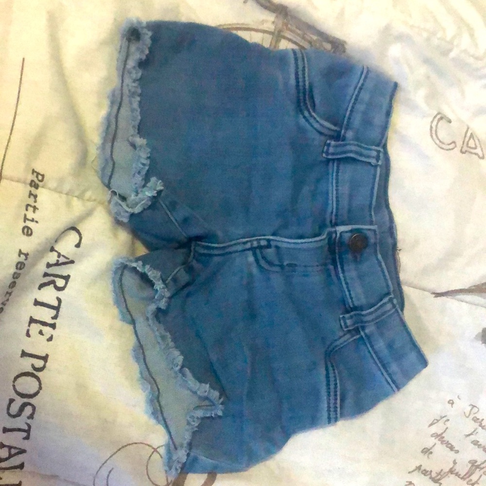 Carters (size 8) kids shorts. Good quality and very comfortable